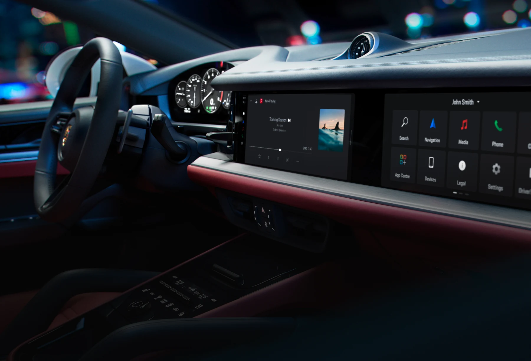 Interni Porsche Cayenne: volante, plancia e schermi con illuminazione serale
